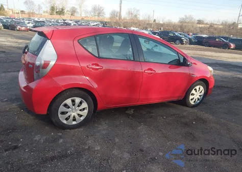 2014 Toyota Prius C One from USA, damaged, VIN JTDKDTB33E1070860